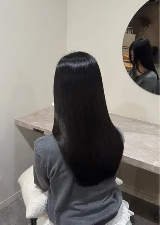 ロング 透明感カラー/似合 わせカットみく🩶のヘアスタイル