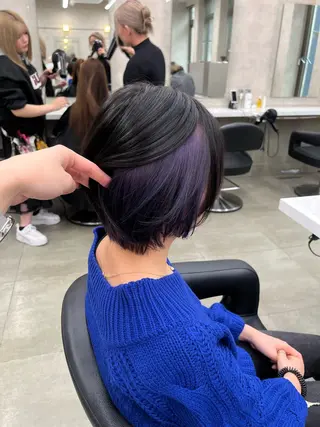 ショート 寒色＆ブリーチ特化 寒色MiOのヘアスタイル