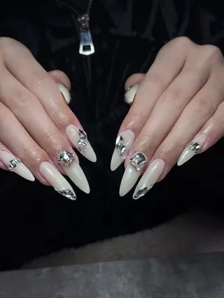 ネイル mood mitsukiのネイルデザイン