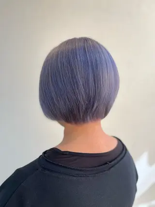 カラー Lamp 柏 山口 か乃 ブリーチカラーのヘアスタイル