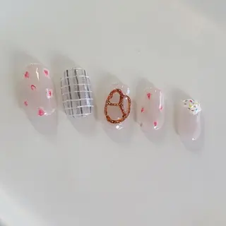 ネイル 🌲🌳🚪iiit o🌲🌳🌲のネイルデザイン