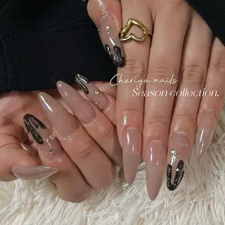 ネイル C Miaのネイルデザイン