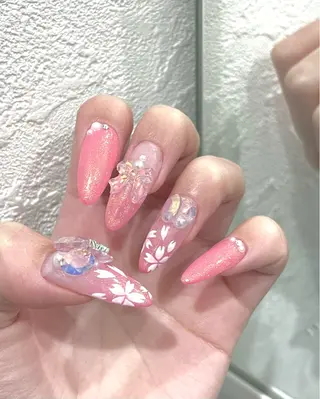 ネイル Once upon a princessシェアサロンL'OM OSAKA所属・Once upon a princessのネイルデザイン