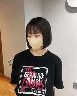 ショート カラー akane/ボブ /オリーブ/ブラウンのヘアスタイル