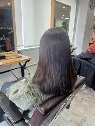 セミロング カラー フルリール所属・フルリール/中庄/ ハイトーン/縮毛矯正のヘアスタイル