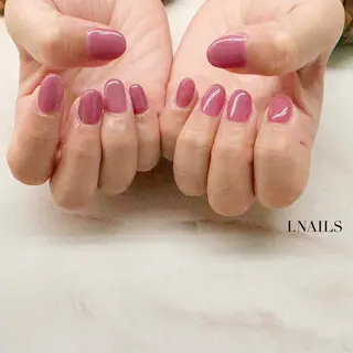 ネイル アイネイルズ所属・早川 梓のネイルデザイン