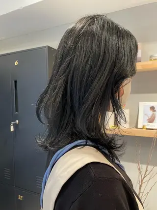 セミロング カラー SALOWIN下北沢所属・hazuki 🌝のヘアスタイル