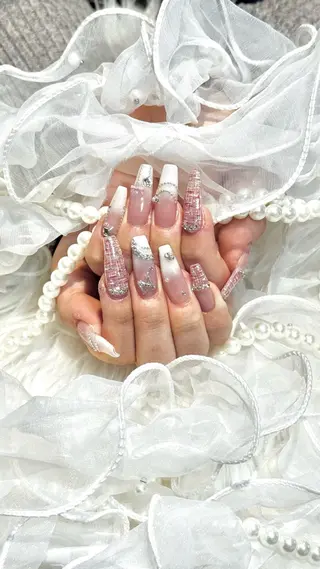 ネイル WISTERIA kozueのネイルデザイン