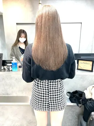 ロング カラー ボブ/透明感ベージュ 🫧クルミ🌟のヘアスタイル