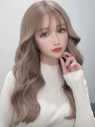 ロング ヘアサロンelyts 表参道店のヘアスタイル