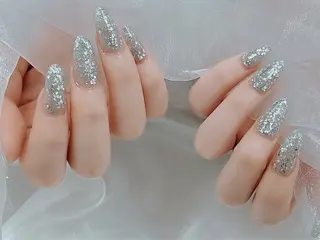 ネイル Regene ARAKIのネイルデザイン