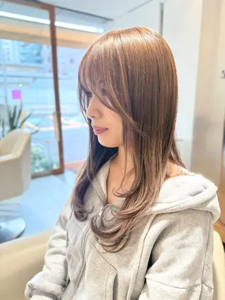 セミロング カラー 安永 涼のヘアスタイル