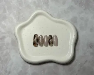 ネイル private  nail salon Lea Lea所属・nail salon Lea Leaのネイルデザイン