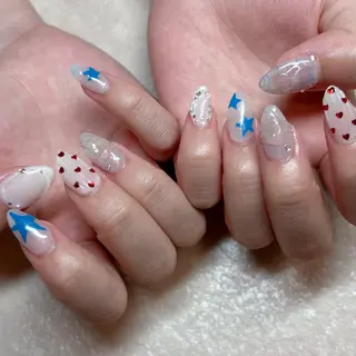 ネイル mimi 高石桃朱のネイルデザイン