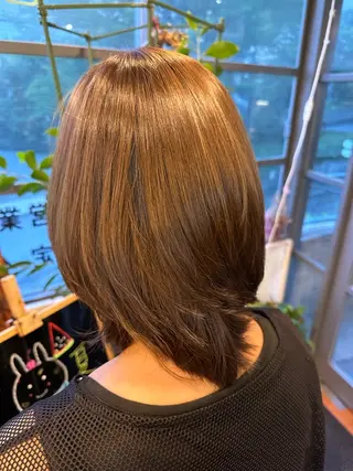 カラー 艶暖色/ベージュ SAKI💜のヘアスタイル