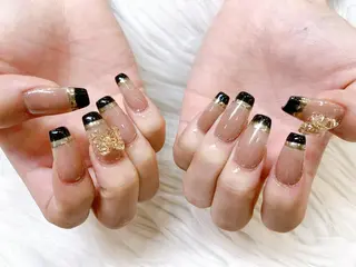 ネイル SOARE🤍 🤍のネイルデザイン