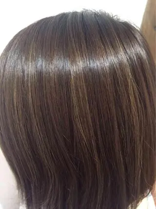 セミロング ank classic hair【アンククラシックヘアー】所属・バレイヤージュ ハイライト　齋藤祐哉のヘアスタイル