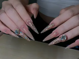 ネイル エリ🫧 nail池袋東口のネイルデザイン