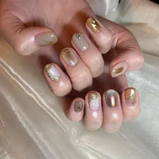 ネイル repos~ルポ~所属・里見 麗のネイルデザイン