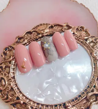 ネイル CROWN プライベートサロンのネイルデザイン