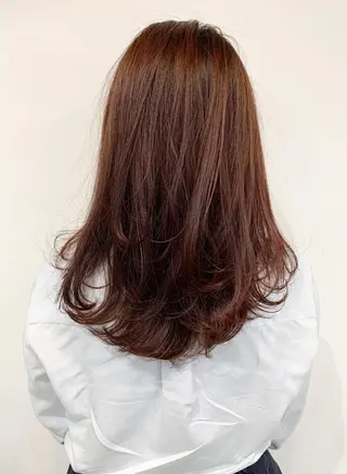 セミロング 💫カットはなんでも 得意です✂️のヘアスタイル