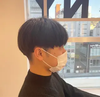 ショート メンズ 束感まつ毛 ／nicoのヘアスタイル