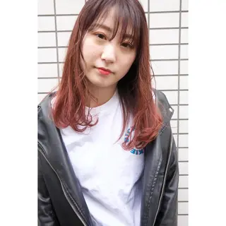 セミロング カラー fio マナミのヘアスタイル