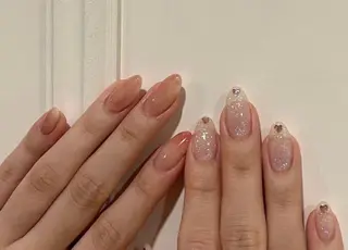 ネイル Shis_🦄shi 韓国風キラキラネイルのネイルデザイン