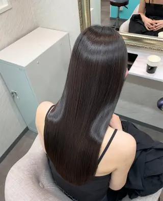 ロング 縮毛矯正　髪質改善 美髪LABOのヘアスタイル