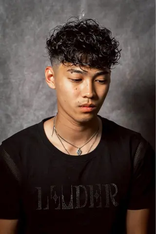 ショート メンズ 鈴木 一也のヘアスタイル