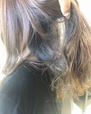 セミロング カラー ヘアアレンジ ture by gladのヘアスタイル