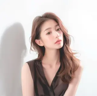 ロング パーマ 🫧ふくだ りな 🕊のヘアスタイル