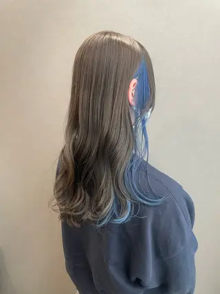 ロング 平田 華菜のヘアスタイル