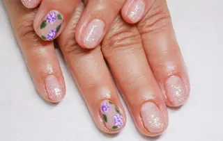 ネイル TELUM Miyoko.のネイルデザイン