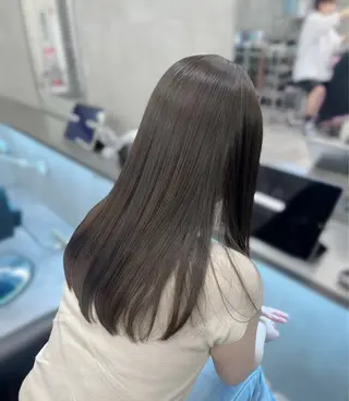 ロング カラー ナツミ/透明感カラー /酸性ストレートのヘアスタイル