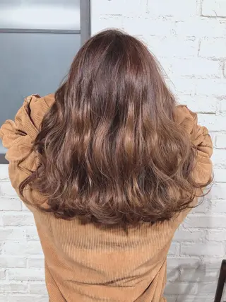 セミロング カラー ハットリ ユウイチのヘアスタイル
