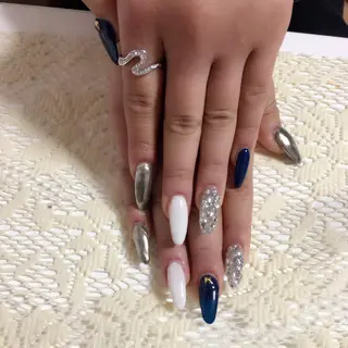 ネイル 藤 あやのネイルデザイン