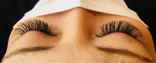 マツエク・マツパ i...所属・i... HITOMIのマツエク・マツパデザイン