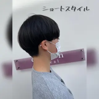 ショート 野口 桃香のヘアスタイル