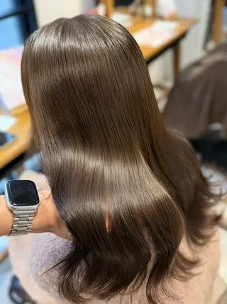 セミロング 倉林隆一/艶髪🌸 透明感/髪質改善のヘアスタイル