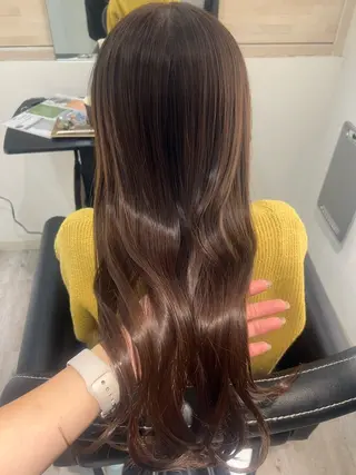 ロング 🥣🫧‪艶カラー 🦋アカマ ミユ🦋のヘアスタイル