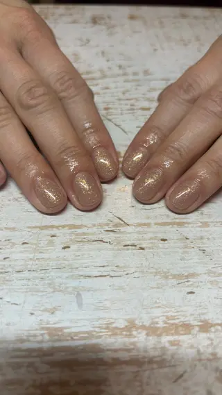 ネイル 人見 菜巴（ネイリスト）のネイルデザイン