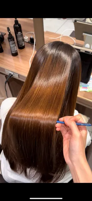 ロング パーマ ツヤ髪縮毛矯正💫/ ハイトーン/あゆみのヘアスタイル