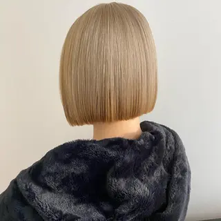 ショート カラー 顔周りカット/透明感 カラー✂️MEIのヘアスタイル