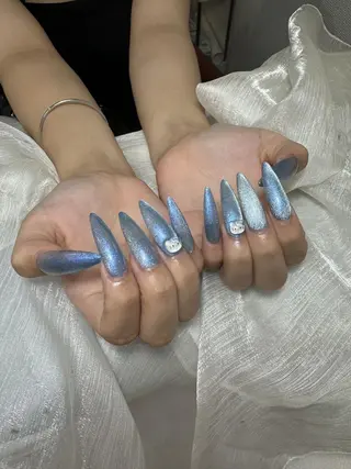 ネイル DEMAIN- 🌹のネイルデザイン