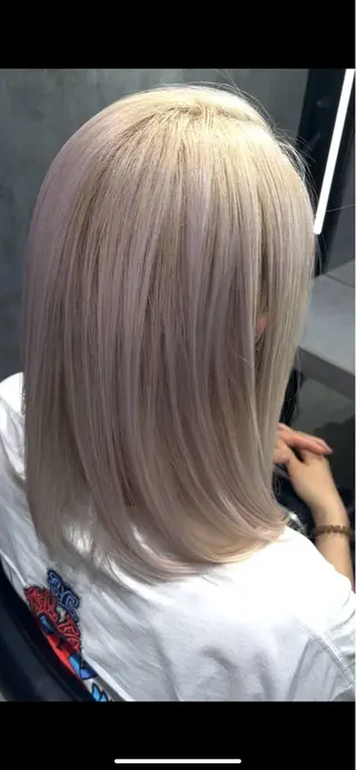 セミロング カラー vifkrone所属・JOHO 【マンツーマン施術】のヘアスタイル