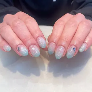 ネイル 新井 ひなののネイルデザイン