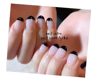 ネイル ﾈｲﾙﾙｰﾑﾘｯｶ 𝐦𝐚𝐲𝐮のネイルデザイン