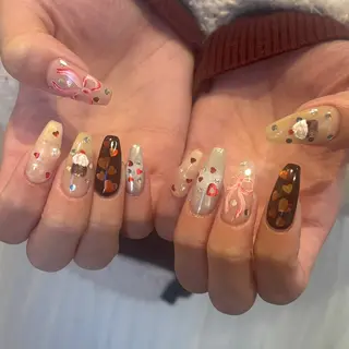 ネイル Lusso🫧 Ayaneのネイルデザイン