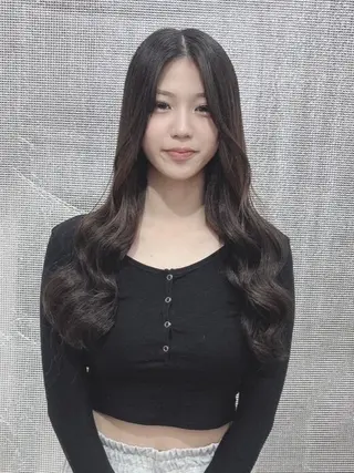 ロング カラー ヘアアレンジ LIP 大阪本店 エクステ 堀谷和孝のヘアスタイル